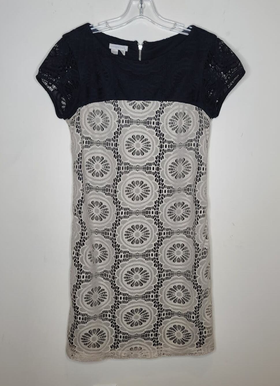 London Times black white lace sheath dress with exposed zipper - 10
